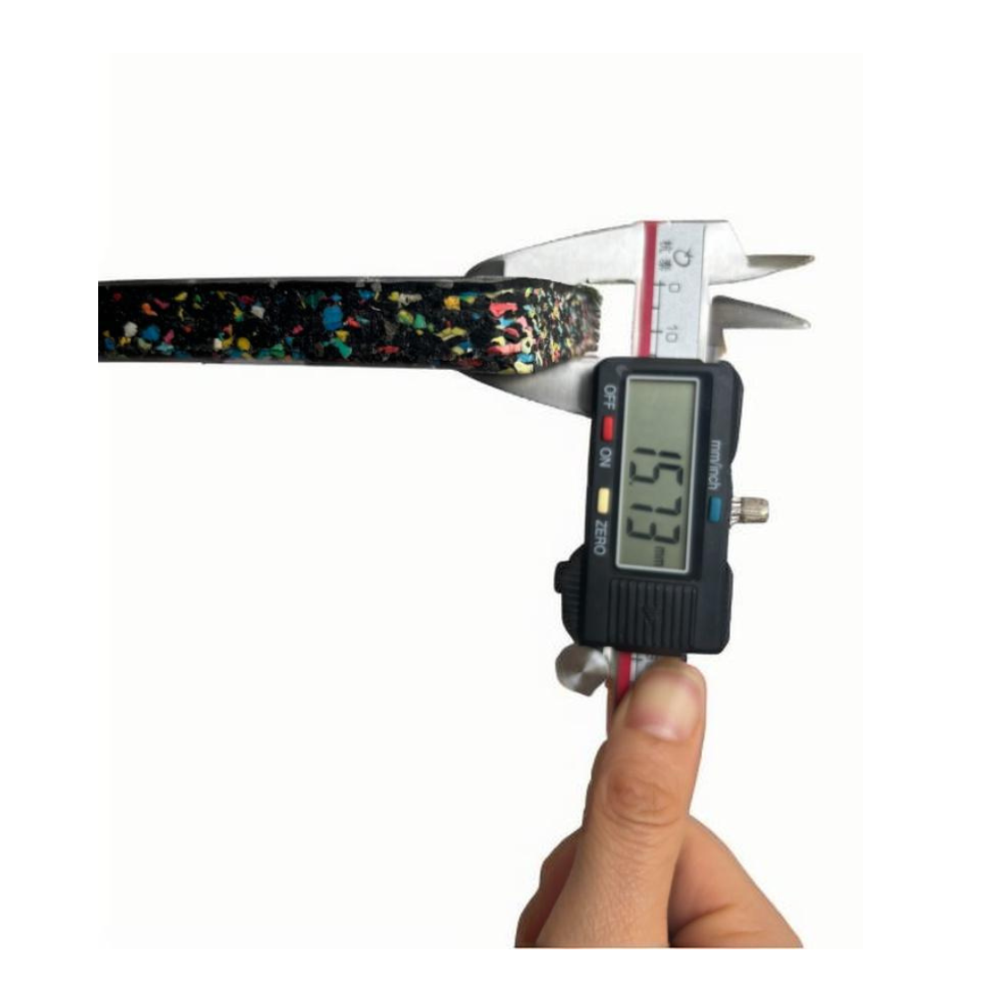 スポーツ工学用1.5cmゴム床タイル